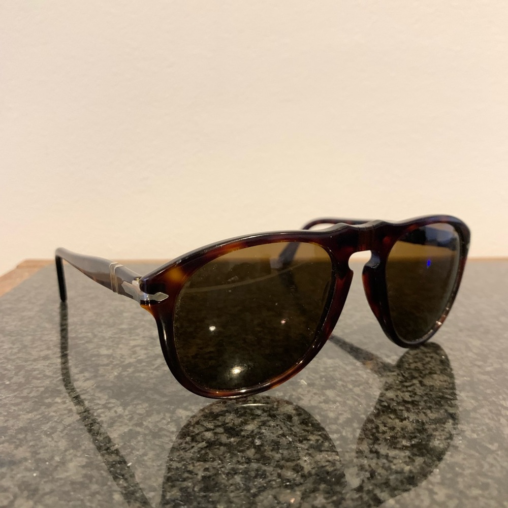 Persol 649